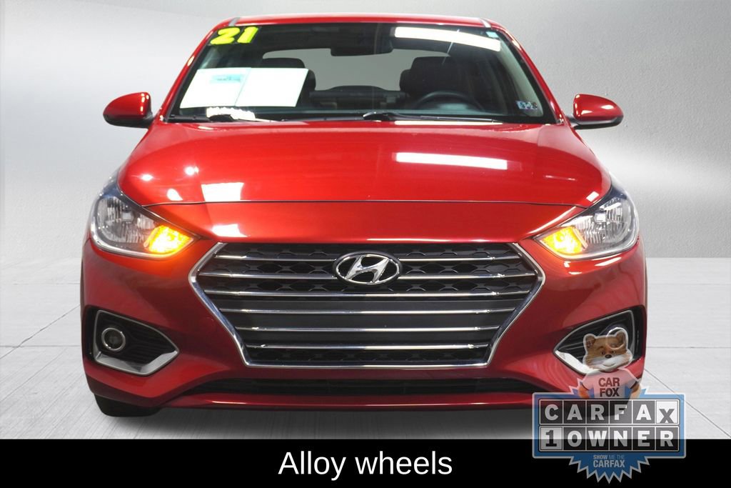 Used 2021 Hyundai Accent SEL image 11