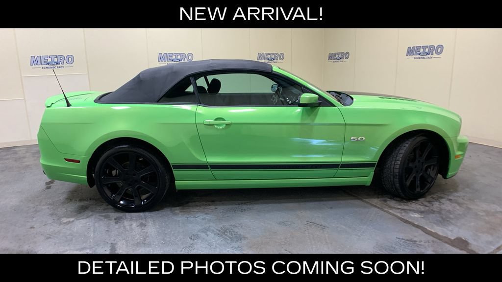 Used 2014 Ford Mustang GT w/ Equipment Group 301A RWD image 2