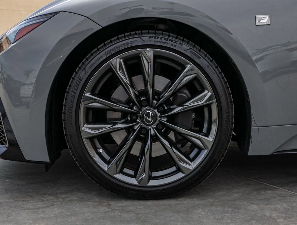 Used 2024 Lexus IS 350 F Sport RWD image 11