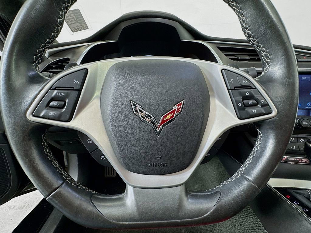 Used 2019 Chevrolet Corvette Stingray Coupe w/ Carbon Flash Badge Package RWD image 39