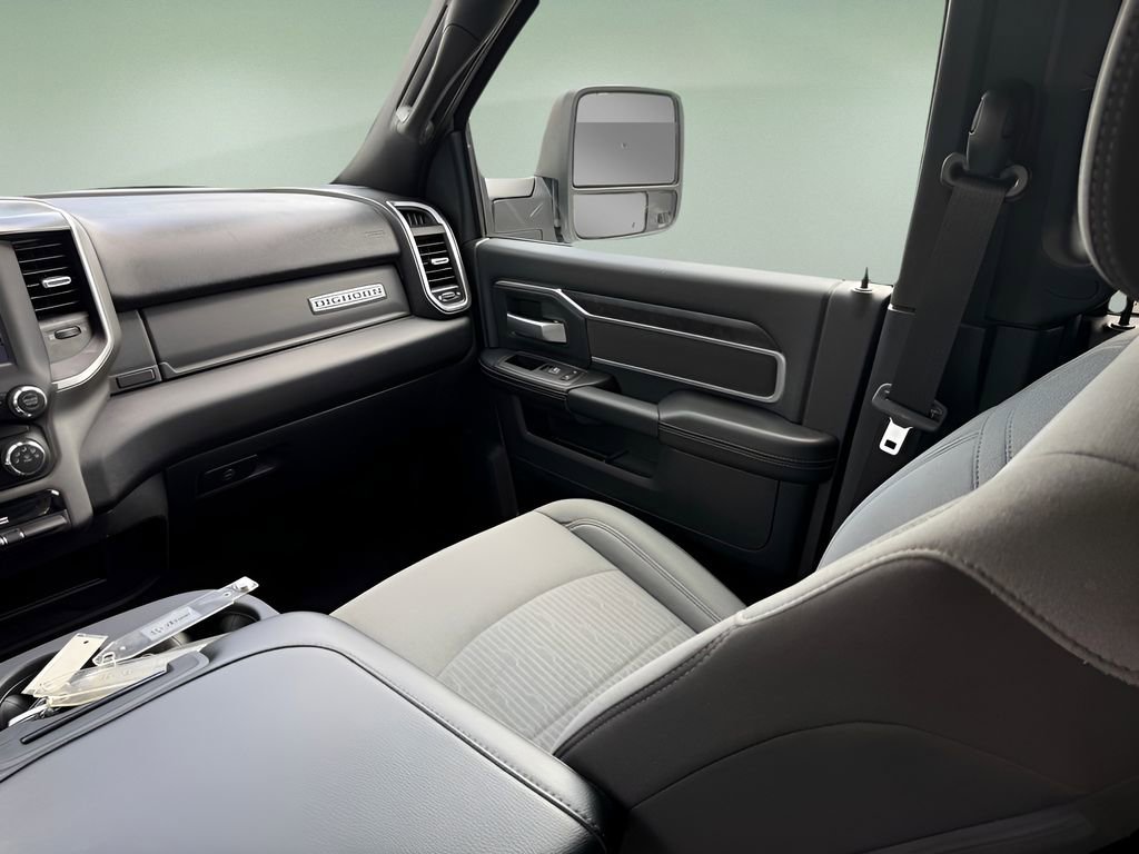 Certified 2024 RAM 3500 Big Horn image 17
