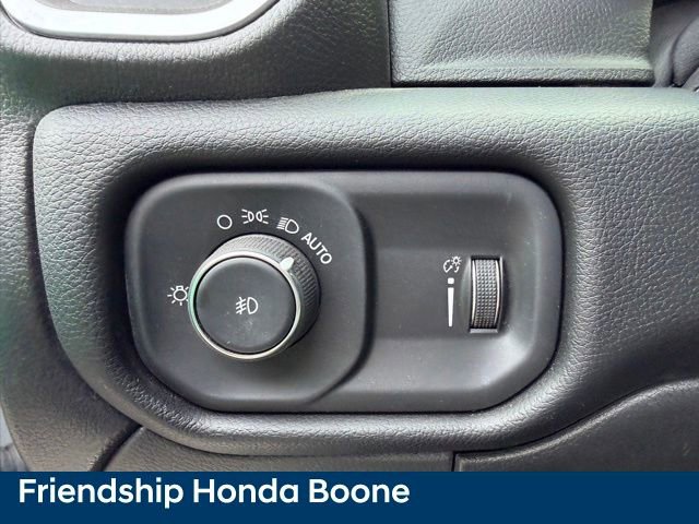 Used 2024 RAM 3500 SLT w/ Quick Order Package 2YG SLT image 20