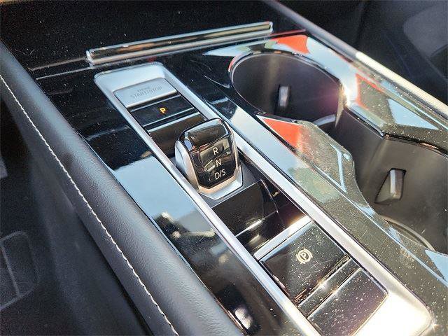 Certified 2024 Volkswagen Atlas SE image 15