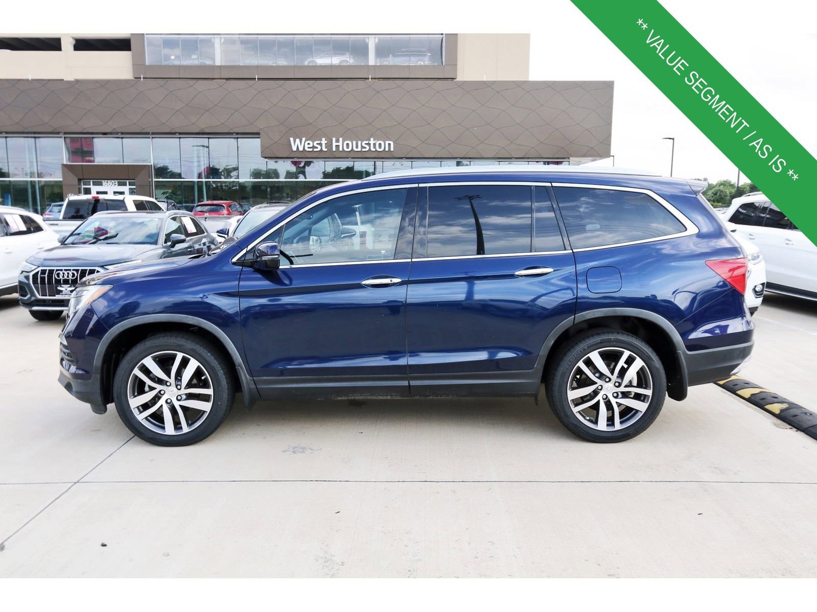 Used 2016 Honda Pilot Elite image 5