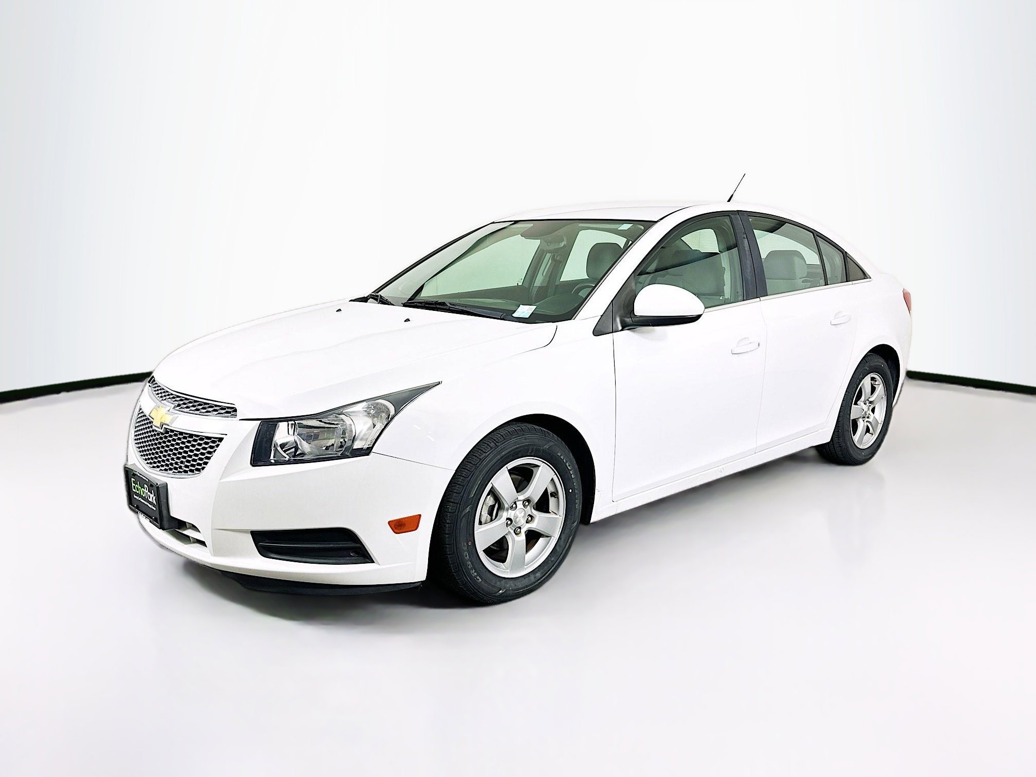 Used 2014 Chevrolet Cruze LT image 3