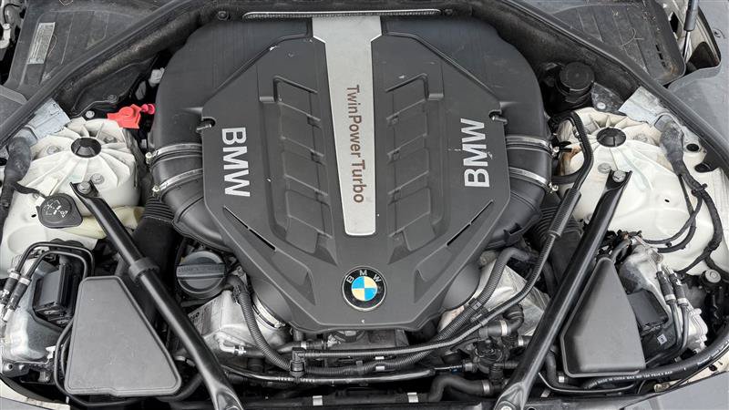 Used 2014 BMW 750Li RWD image 47