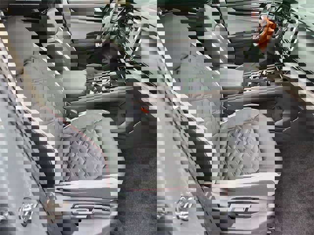 New 2026 Volkswagen Atlas Peak Edition image 13