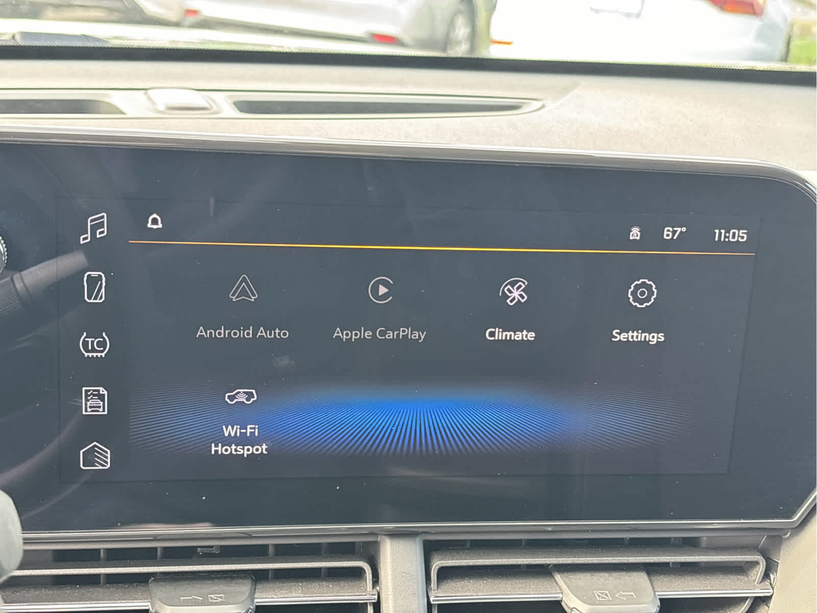 Used 2025 Chevrolet Trax LT FWD image 12