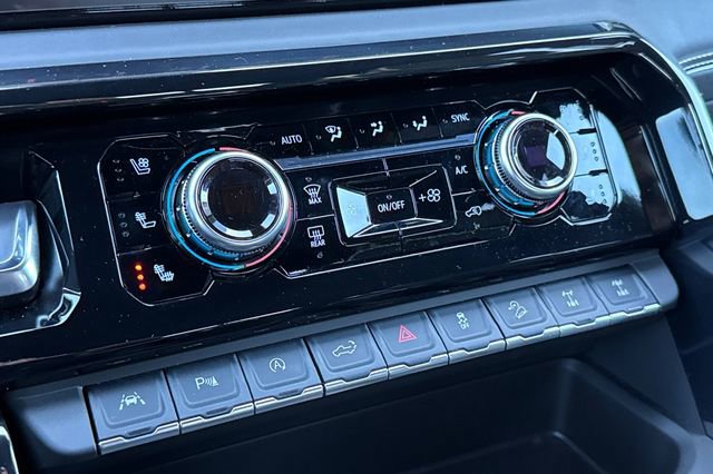 Used 2025 GMC Sierra 1500 AT4X image 28