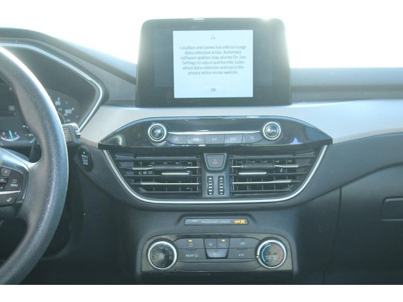 Used 2022 Ford Escape SE w/ SE Sport Appearance Package image 14