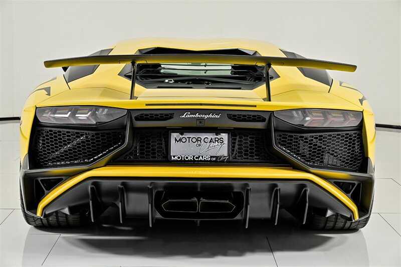 Used 2017 Lamborghini Aventador LP 750-4 Superveloce AWD/4WD image 50
