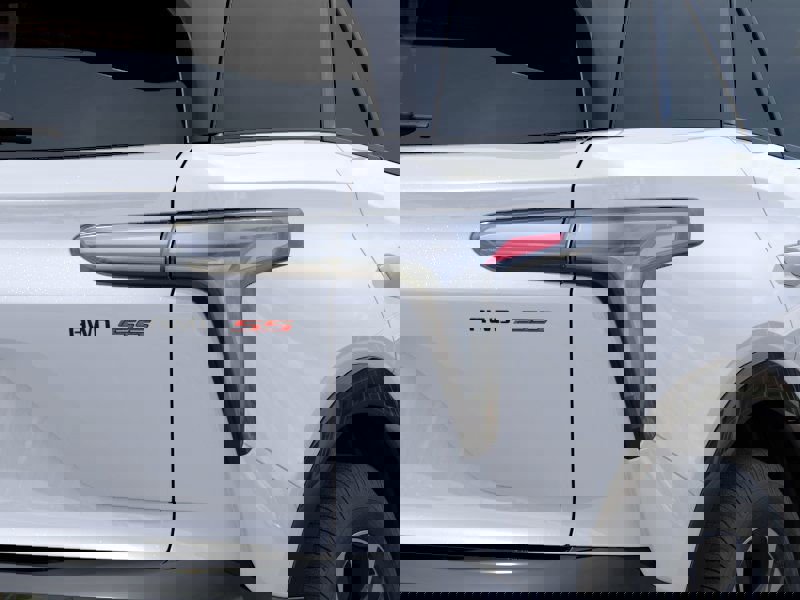 New 2026 Chevrolet Blazer EV SS image 11