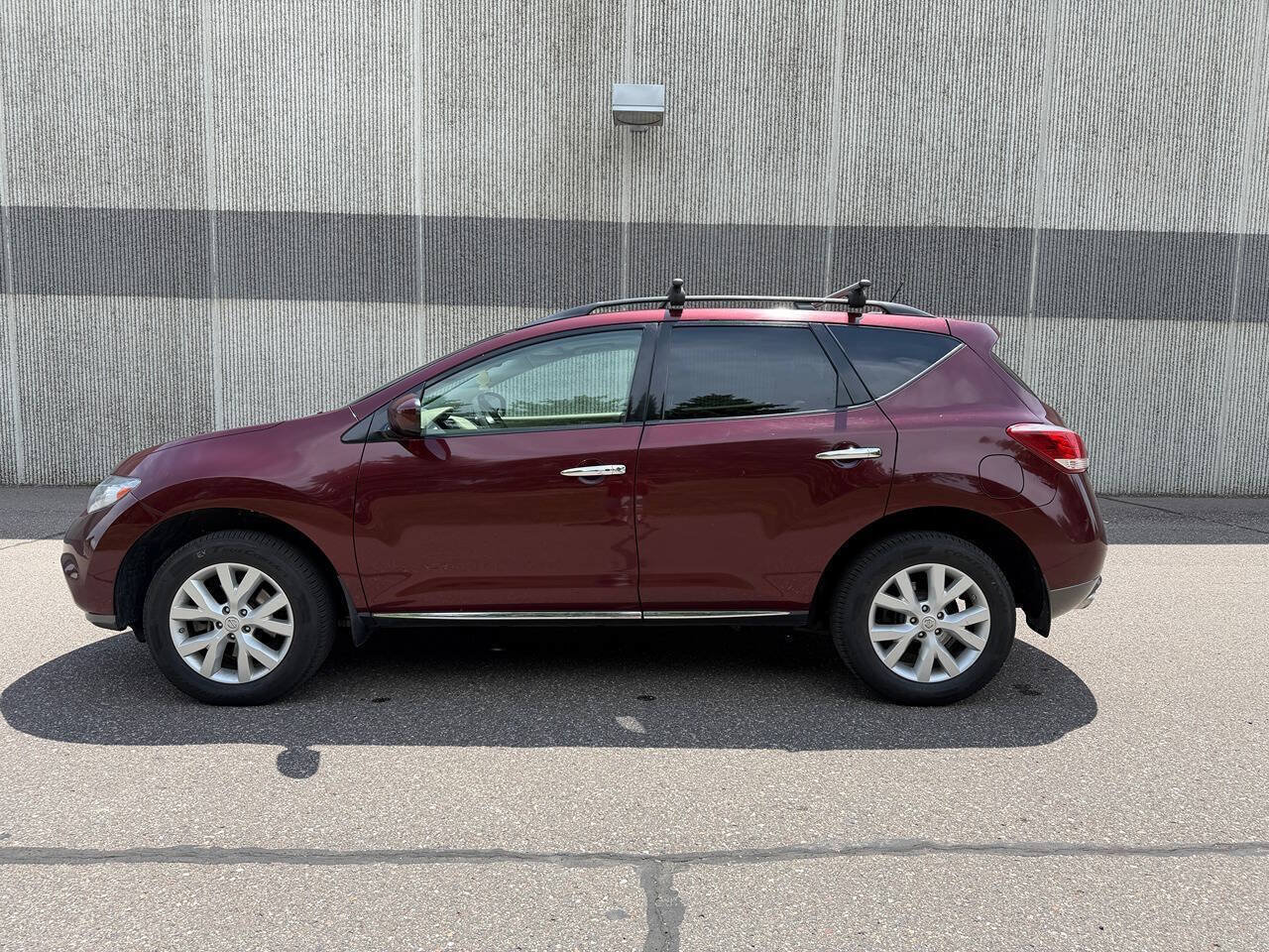 Used 2011 Nissan Murano SL AWD/4WD image 2