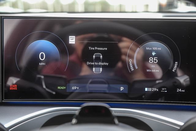 New 2026 Hyundai Ioniq 9 Calligraphy image 27