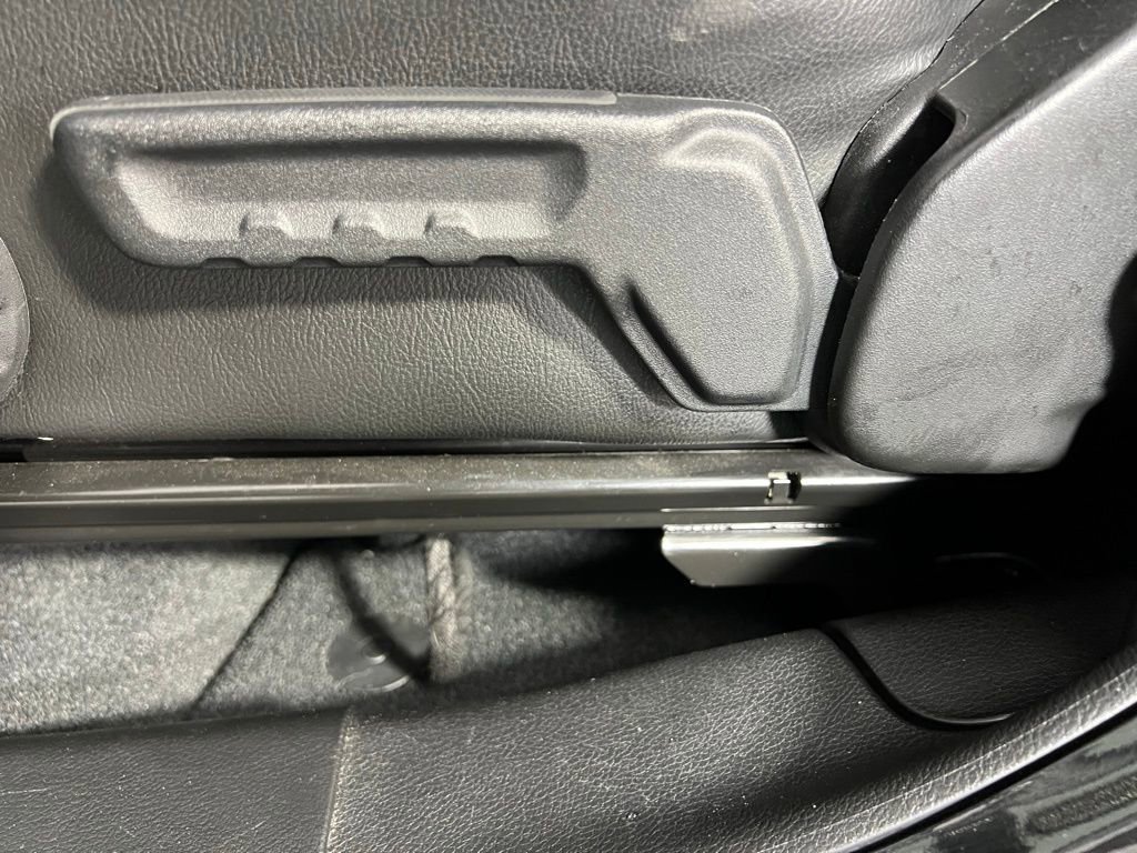 Used 2022 Jeep Wrangler Unlimited Sahara image 23