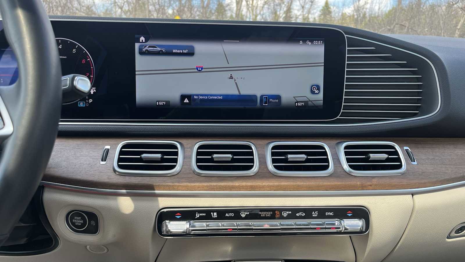 Certified 2024 Mercedes-Benz GLE 450 4MATIC image 43