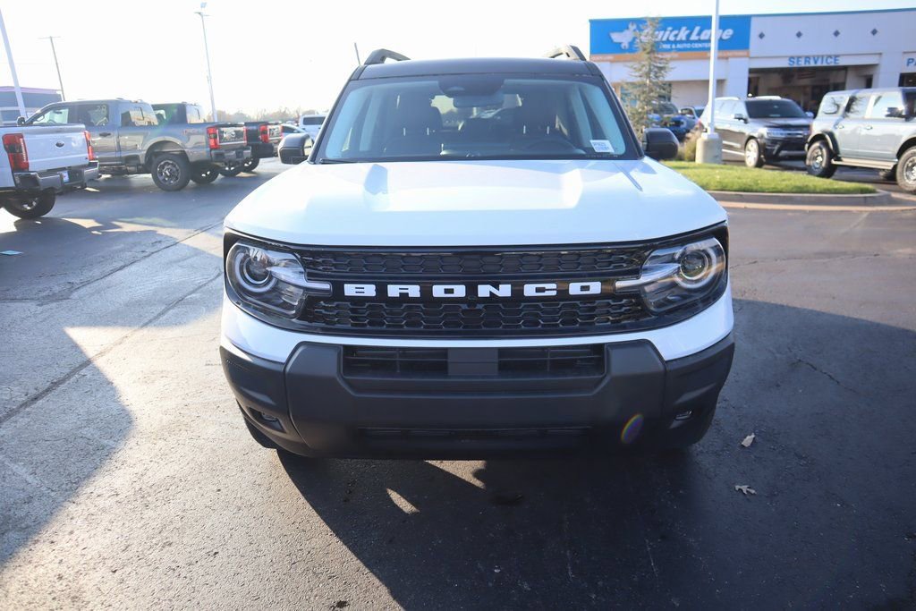 New 2025 Ford Bronco Sport Outer Banks image 9