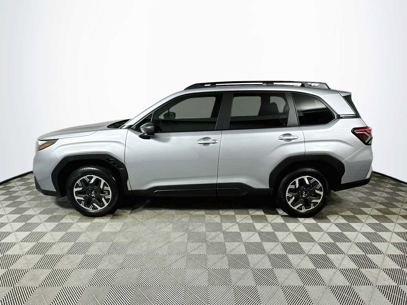 Certified 2026 Subaru Forester Premium AWD/4WD image 4