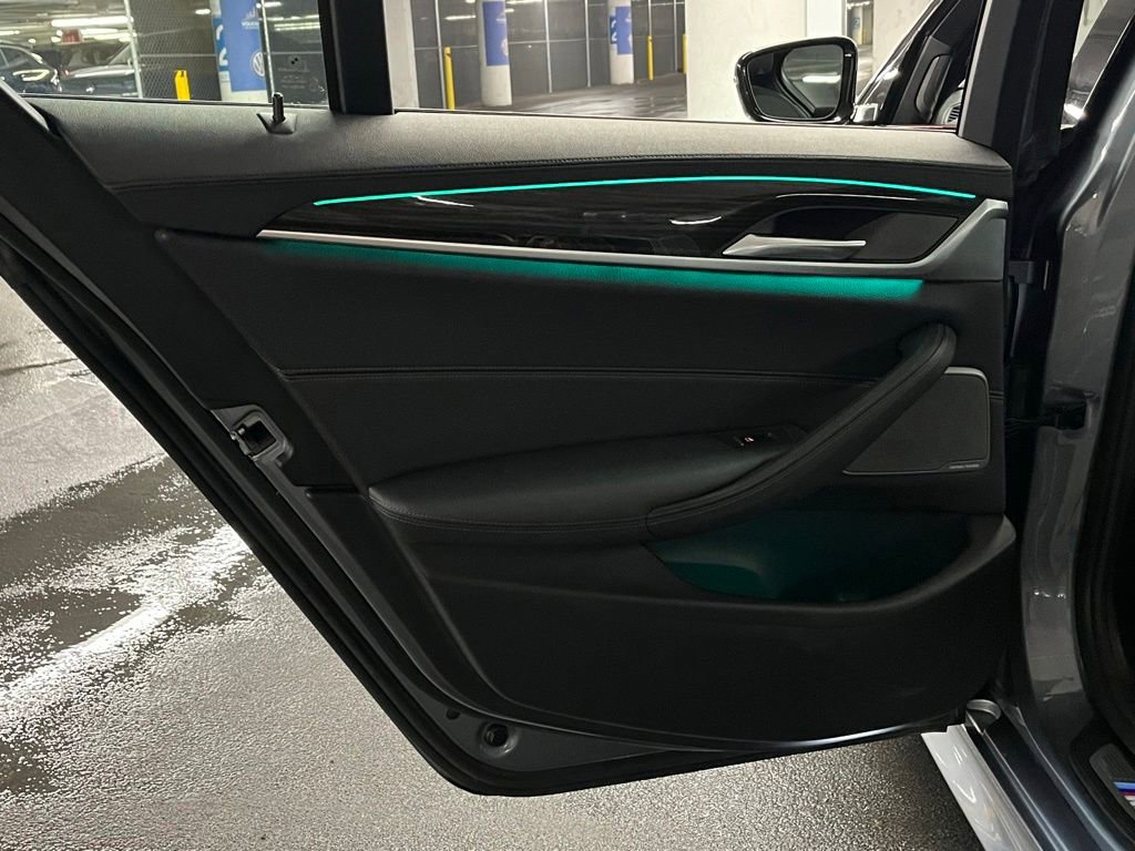 Used 2019 BMW M550i xDrive AWD/4WD image 21