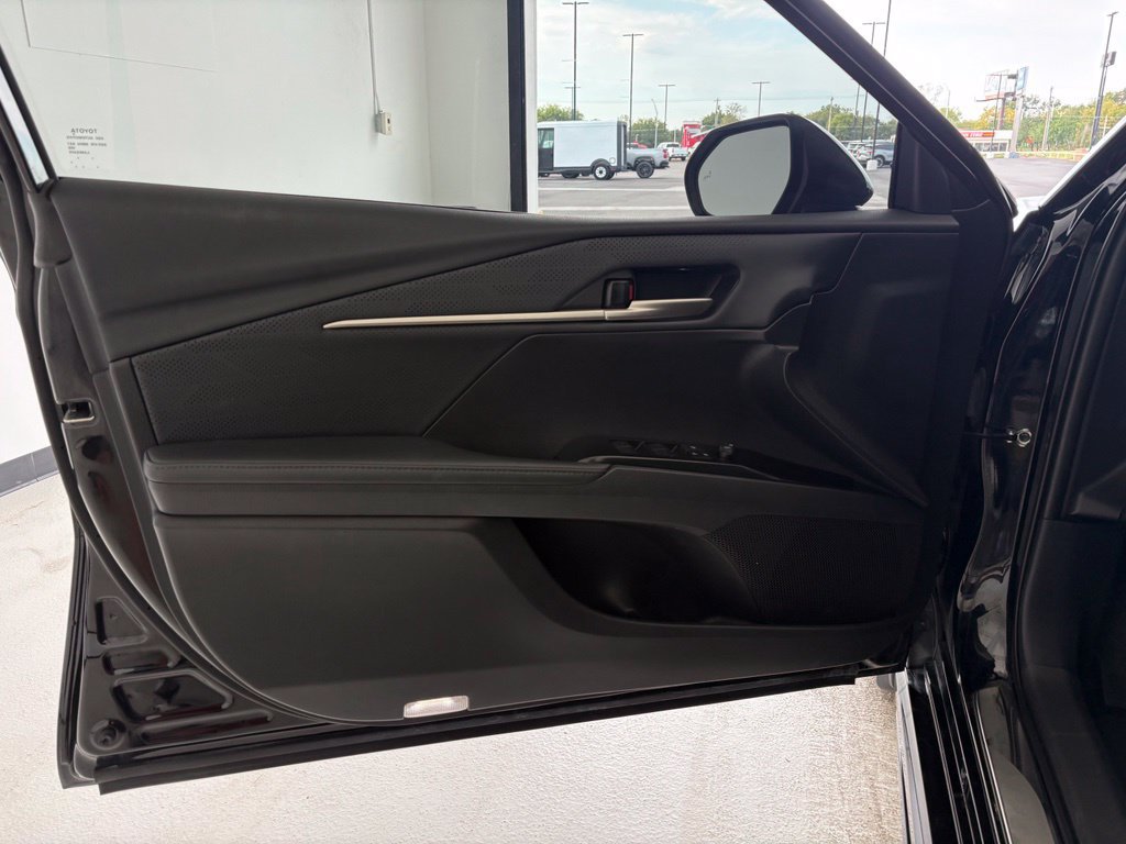 Used 2025 Toyota Camry XSE w/ Premium Plus Package FWD image 29