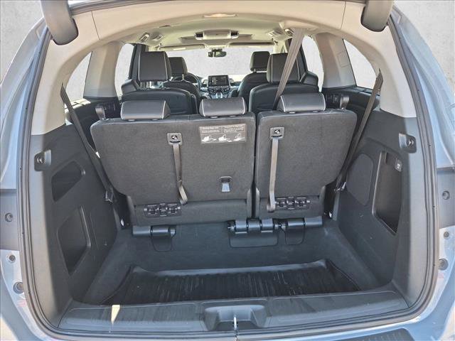 Used 2023 Honda Odyssey Elite image 6