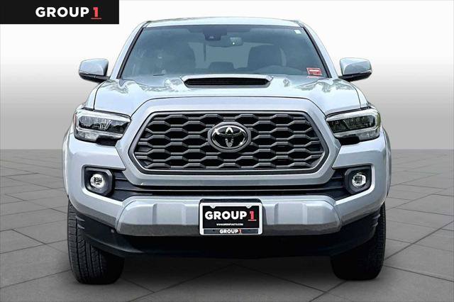 Certified 2020 Toyota Tacoma TRD Sport w/ Technology Package AWD/4WD image 4