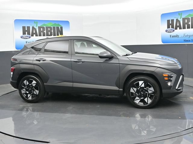 Used 2025 Hyundai Kona SEL FWD image 7