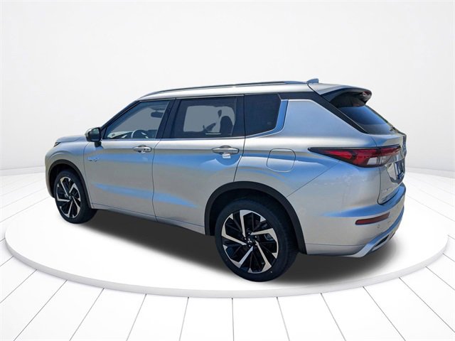New 2025 Mitsubishi Outlander SEL image 7