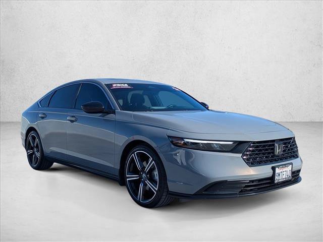 Used 2024 Honda Accord Sport image 3