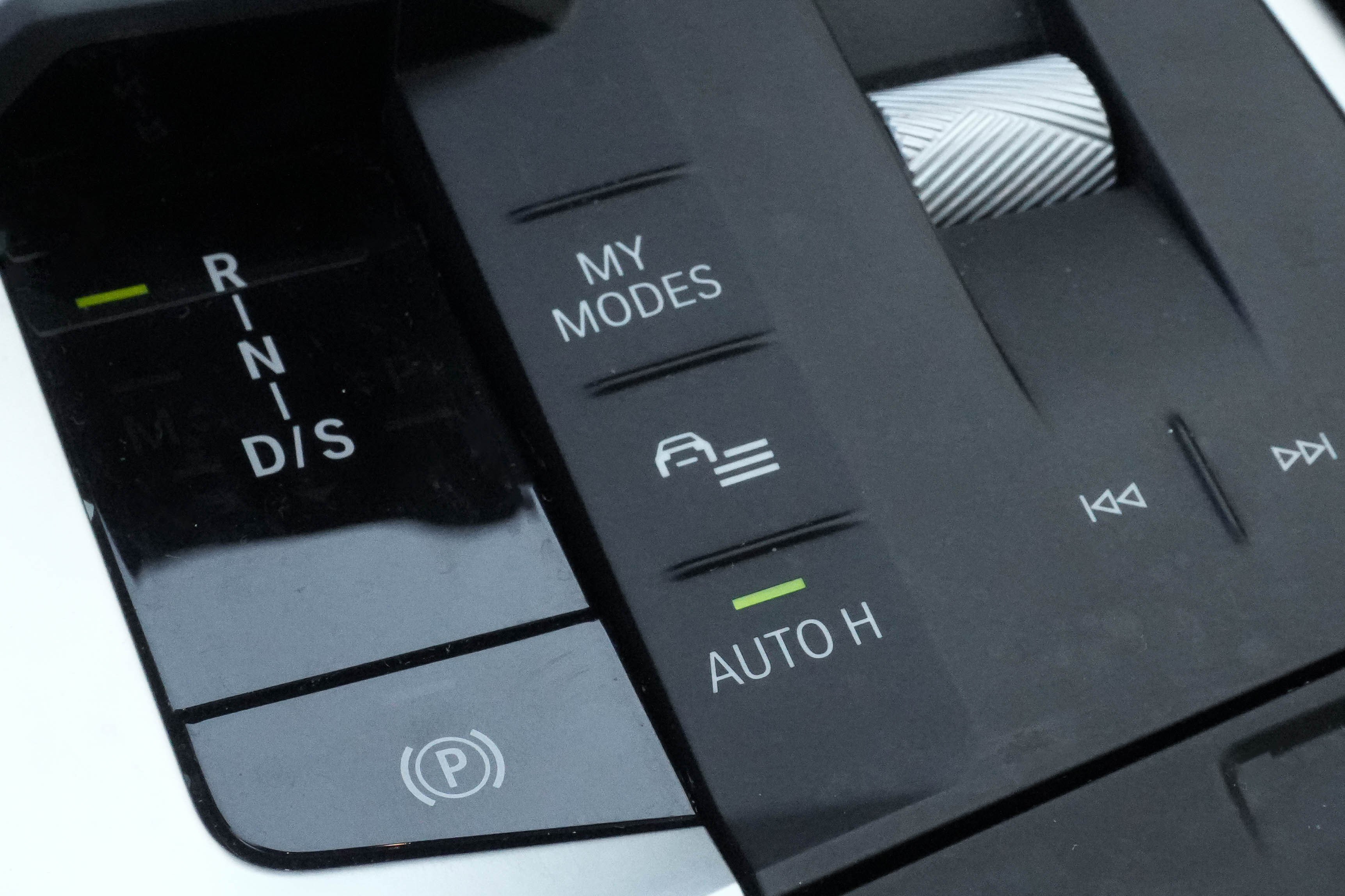 Certified 2025 BMW X2 M35i image 25