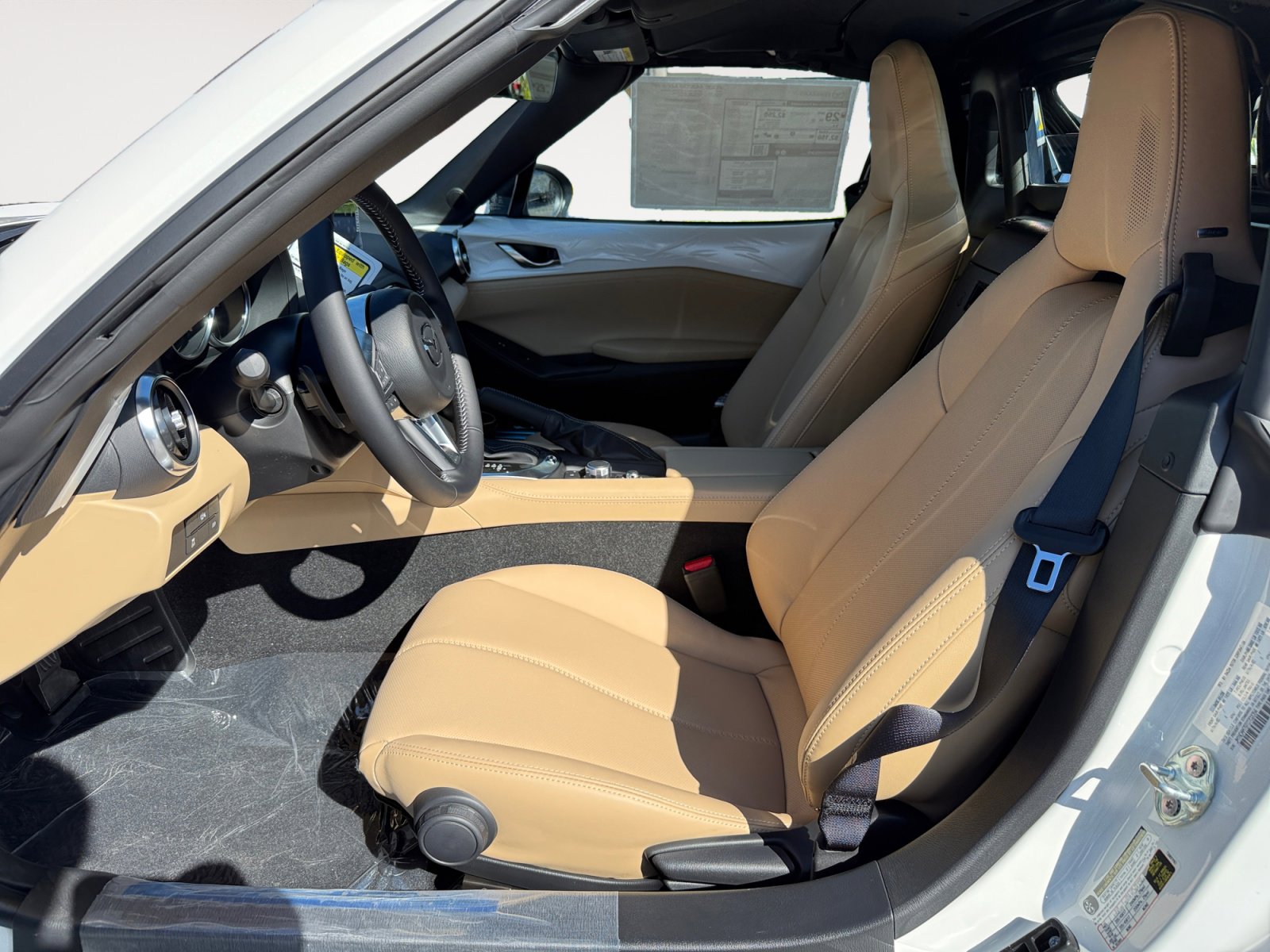 New 2026 MAZDA MX-5 Miata RF Grand Touring w/ Weather Package RWD image 10