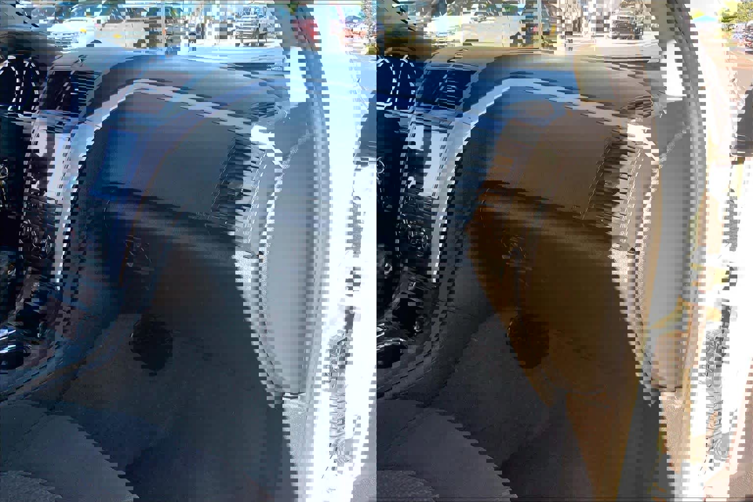 Used 2012 Chevrolet Traverse LT AWD/4WD image 18