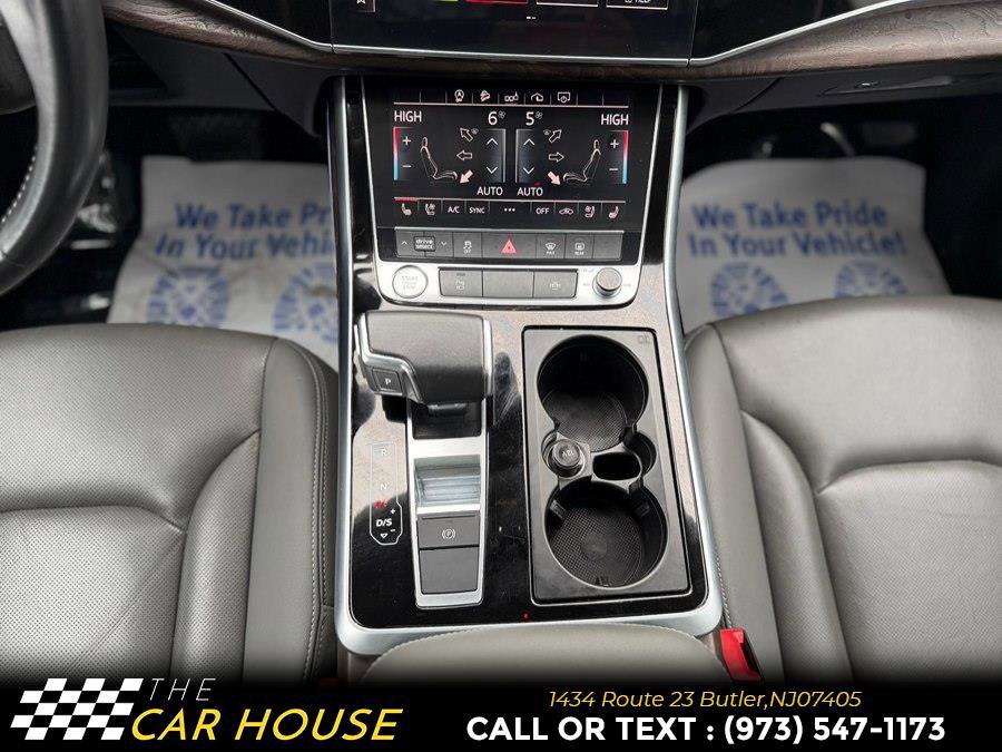 Used 2020 Audi Q8 Premium Plus w/ Premium Plus Package image 32