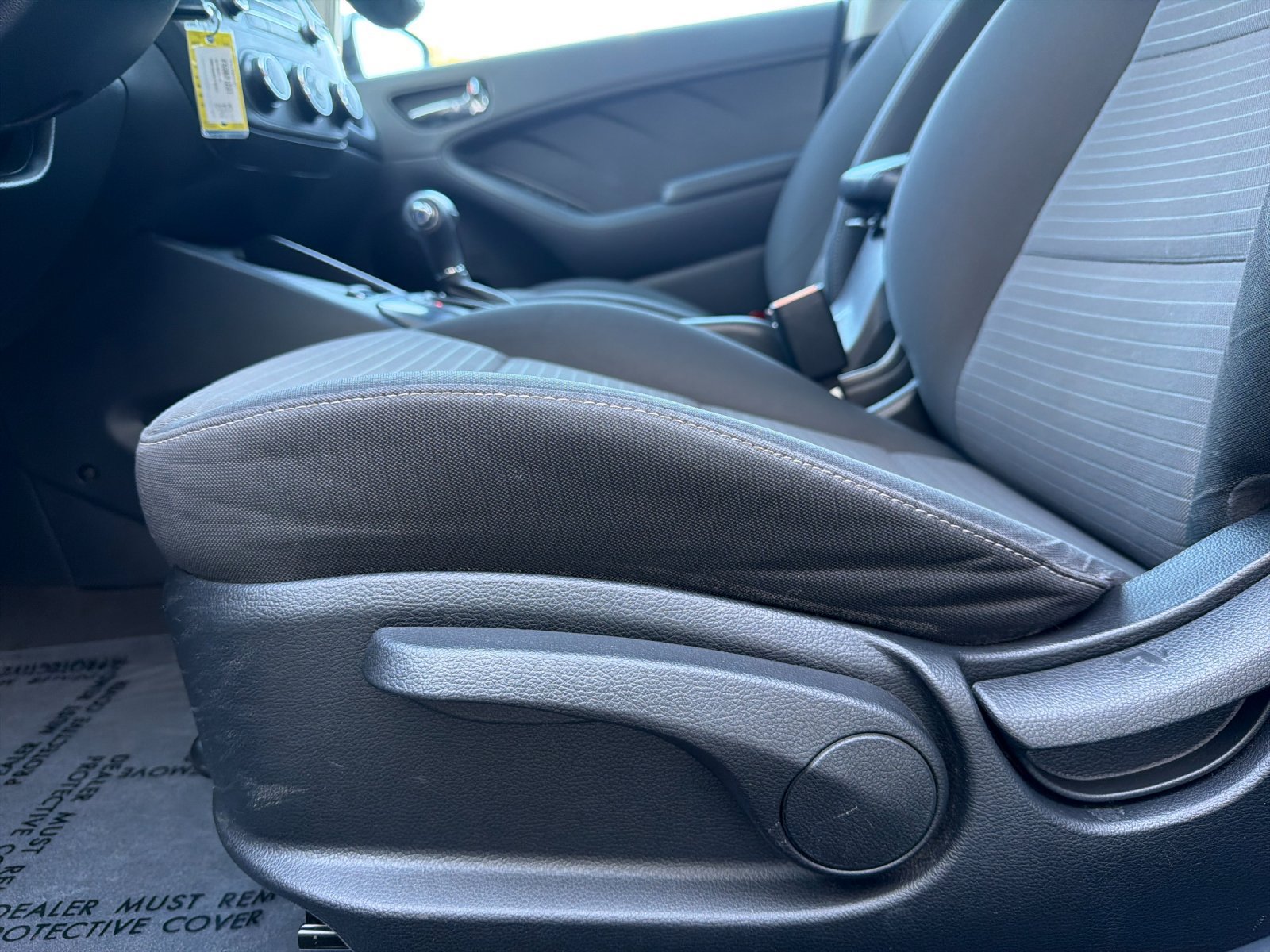 Used 2015 Kia Forte LX w/ Popular Package FWD image 13