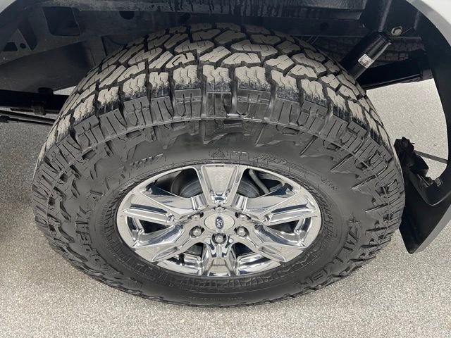 Used 2017 Ford F150 Lariat w/ Equipment Group 502A Luxury image 15