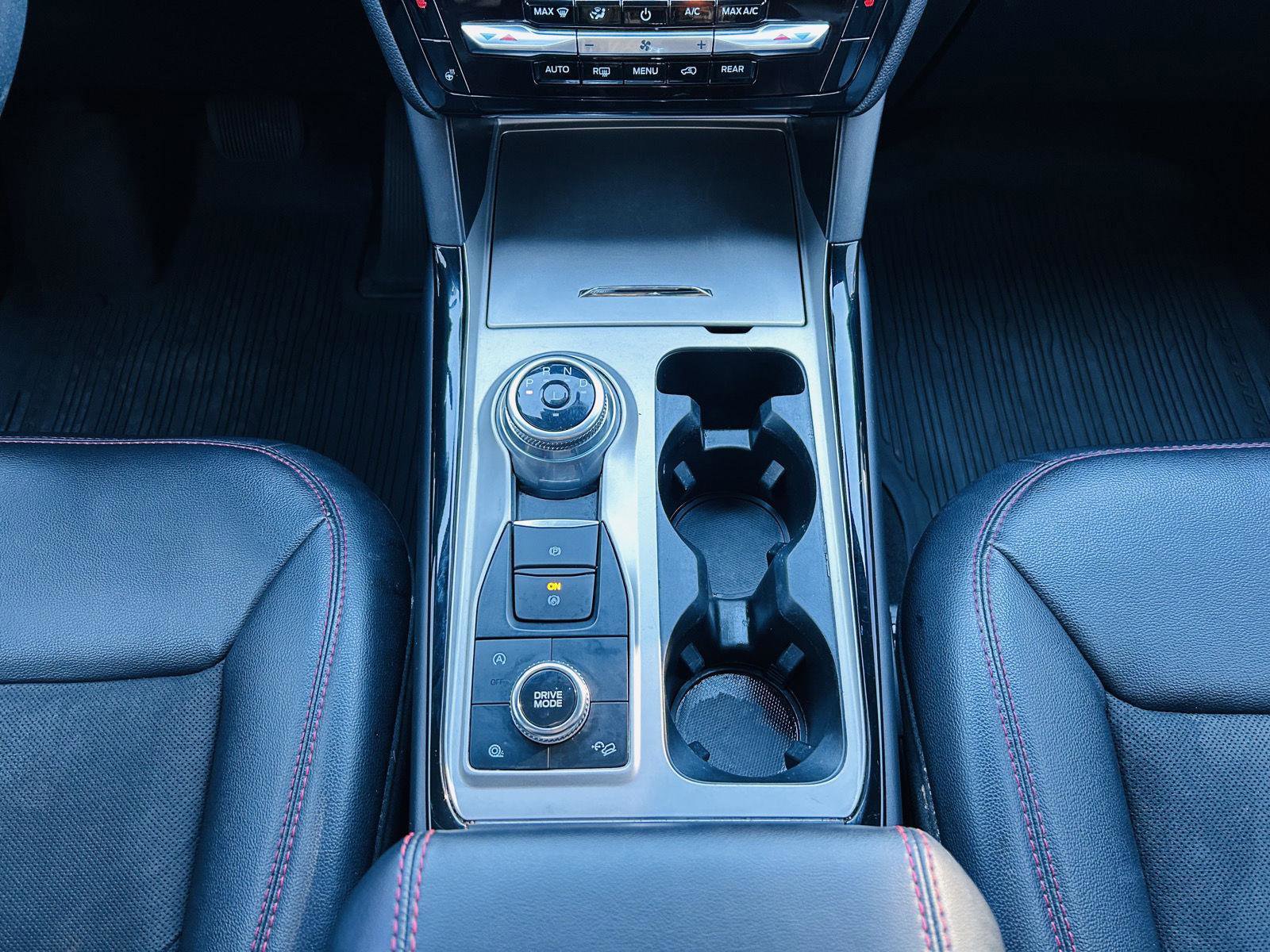 Used 2023 Ford Explorer ST-Line w/ Class IV Trailer Tow Package image 26