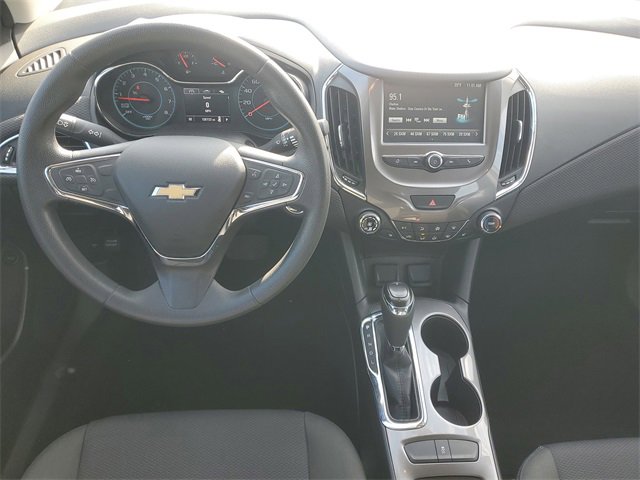 Certified 2017 Chevrolet Cruze LT w/ Convenience Package image 11
