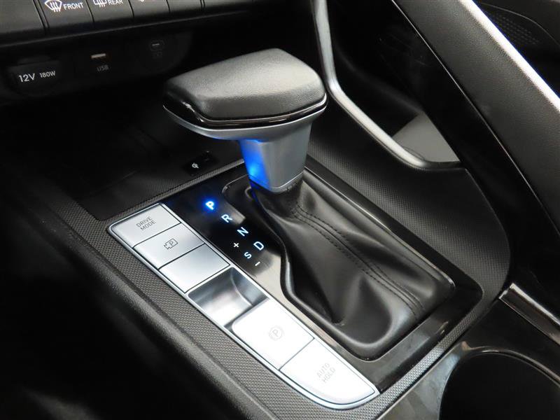 Used 2025 Hyundai Elantra SEL FWD image 27