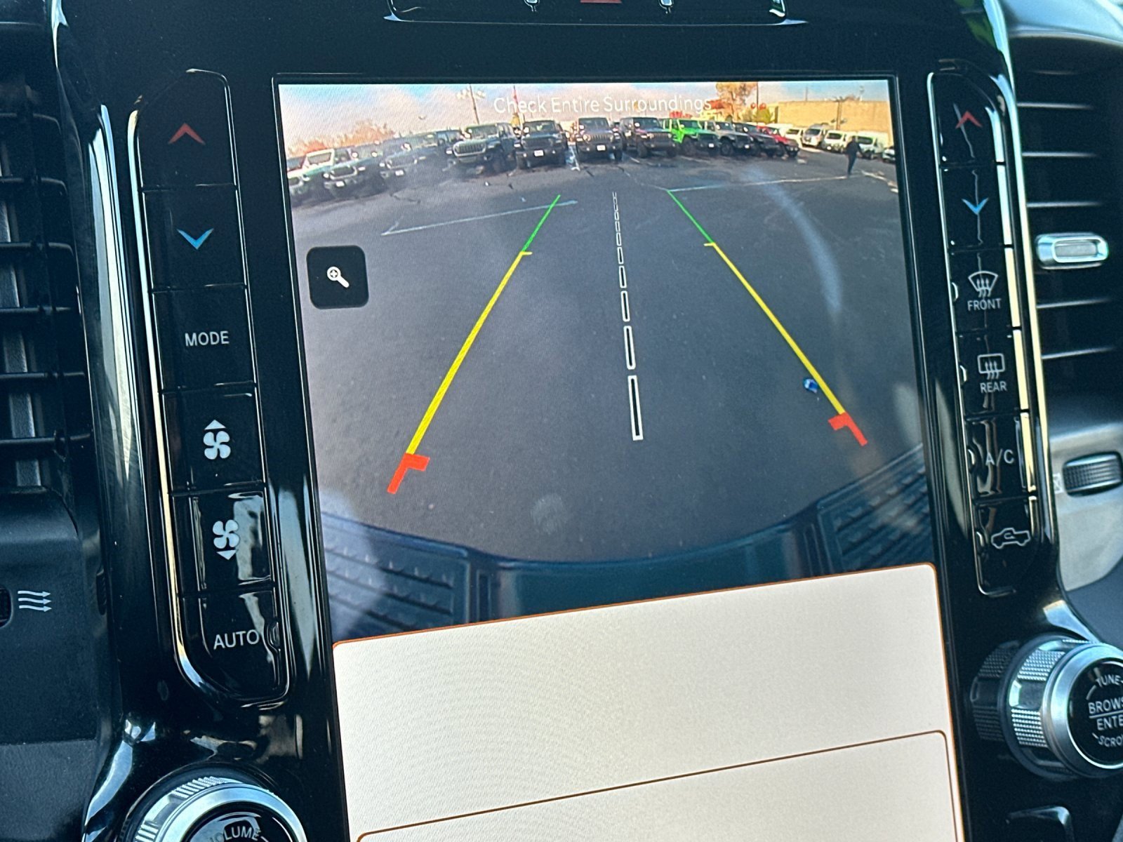 Used 2024 RAM 2500 Big Horn w/ Night Edition image 19