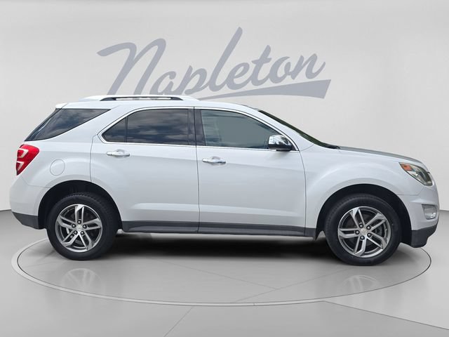 Used 2016 Chevrolet Equinox LTZ w/ Enhanced Convenience Package FWD image 9