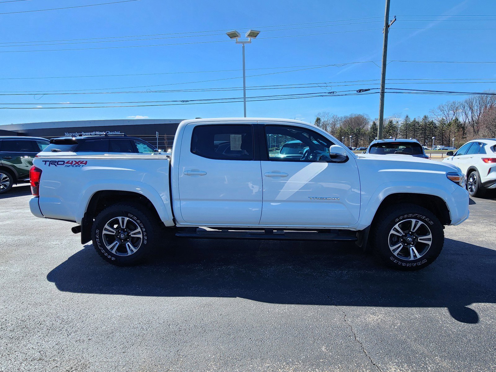 Used 2019 Toyota Tacoma TRD Sport image 6