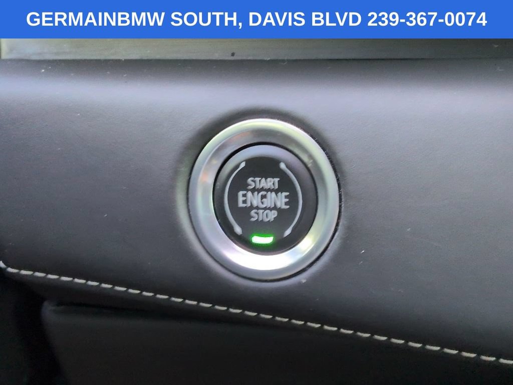 Used 2022 Cadillac Escalade Sport Platinum AWD/4WD image 32
