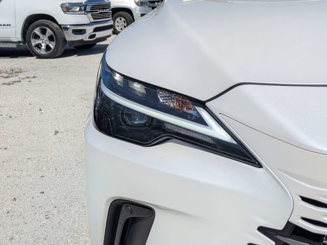 Used 2025 Lexus RX 350 Premium w/ Accessory Package (Z1) FWD image 9