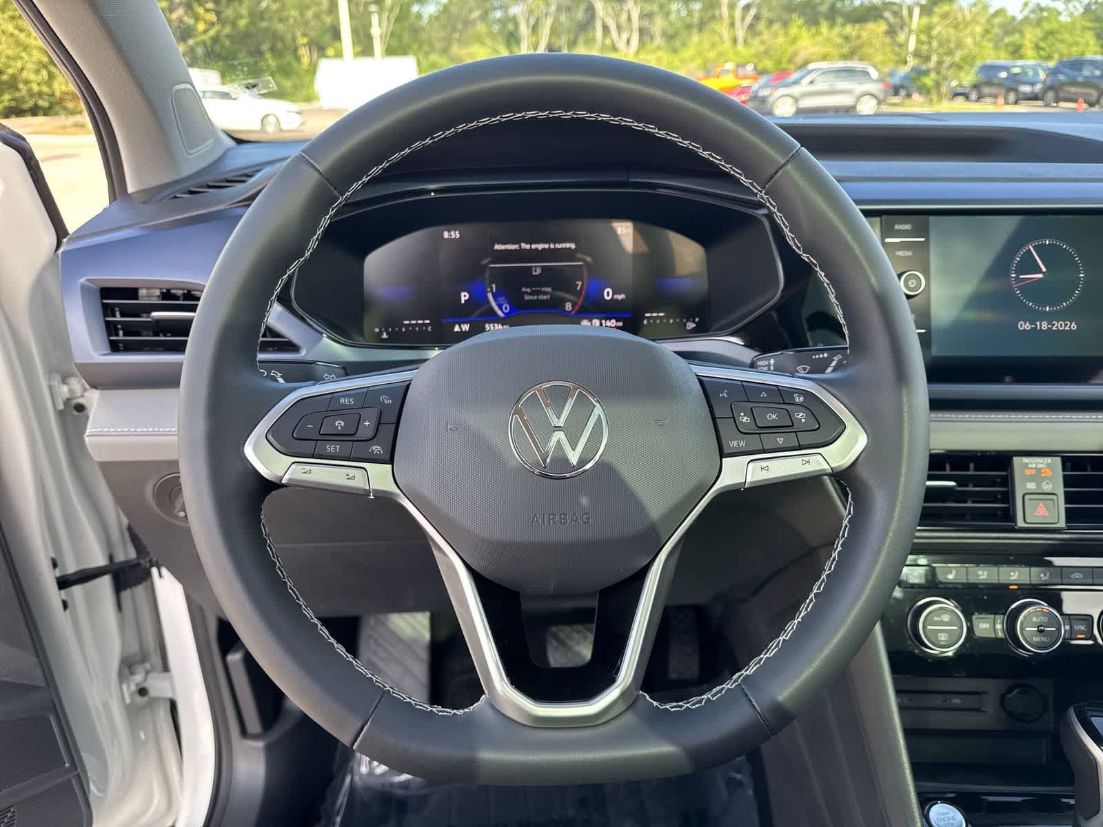 Certified 2024 Volkswagen Taos SE w/ Panoramic Sunroof Package FWD image 23