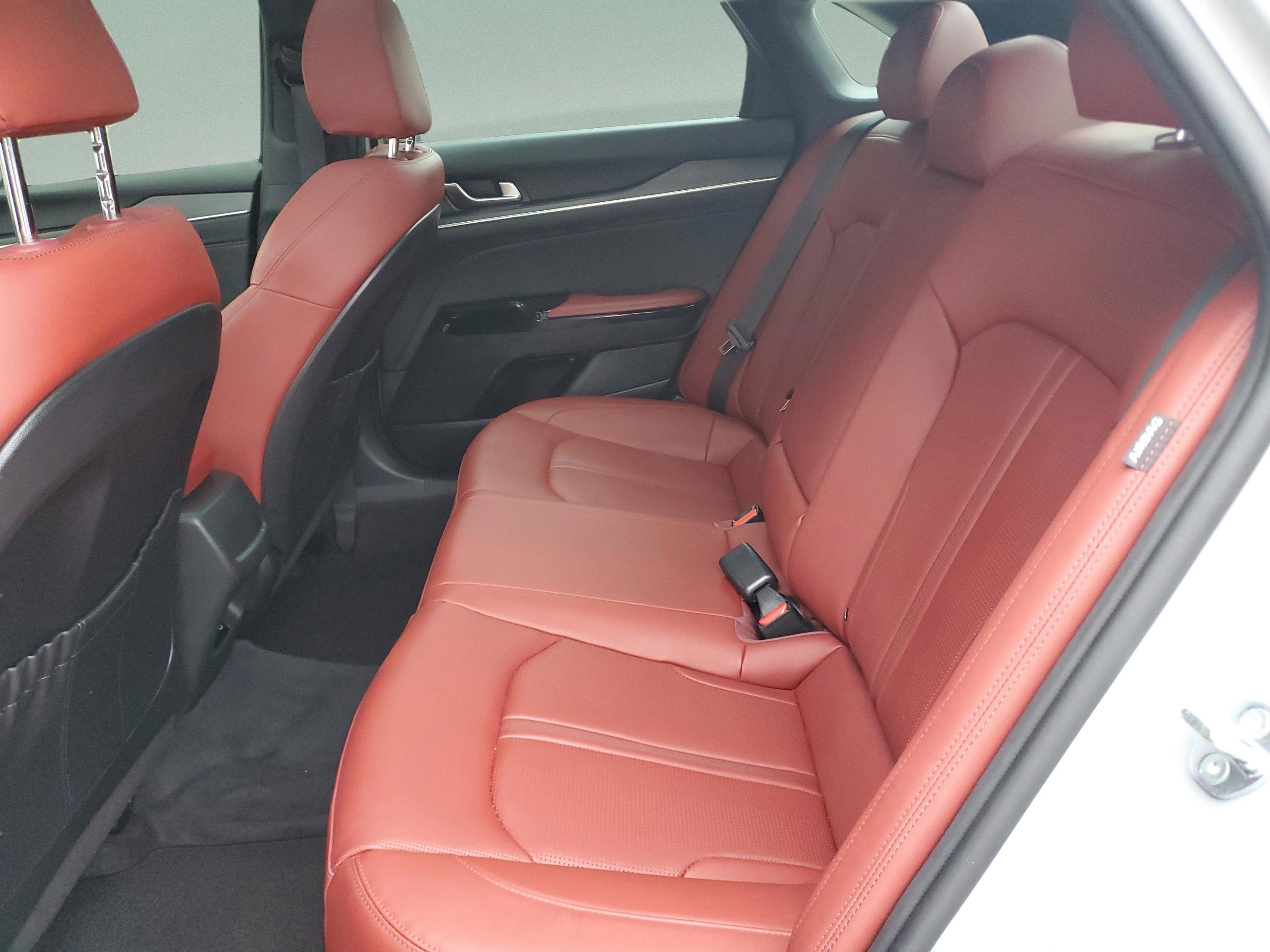 Certified 2025 Kia K5 GT-Line w/ GT-Line Premium Package image 11