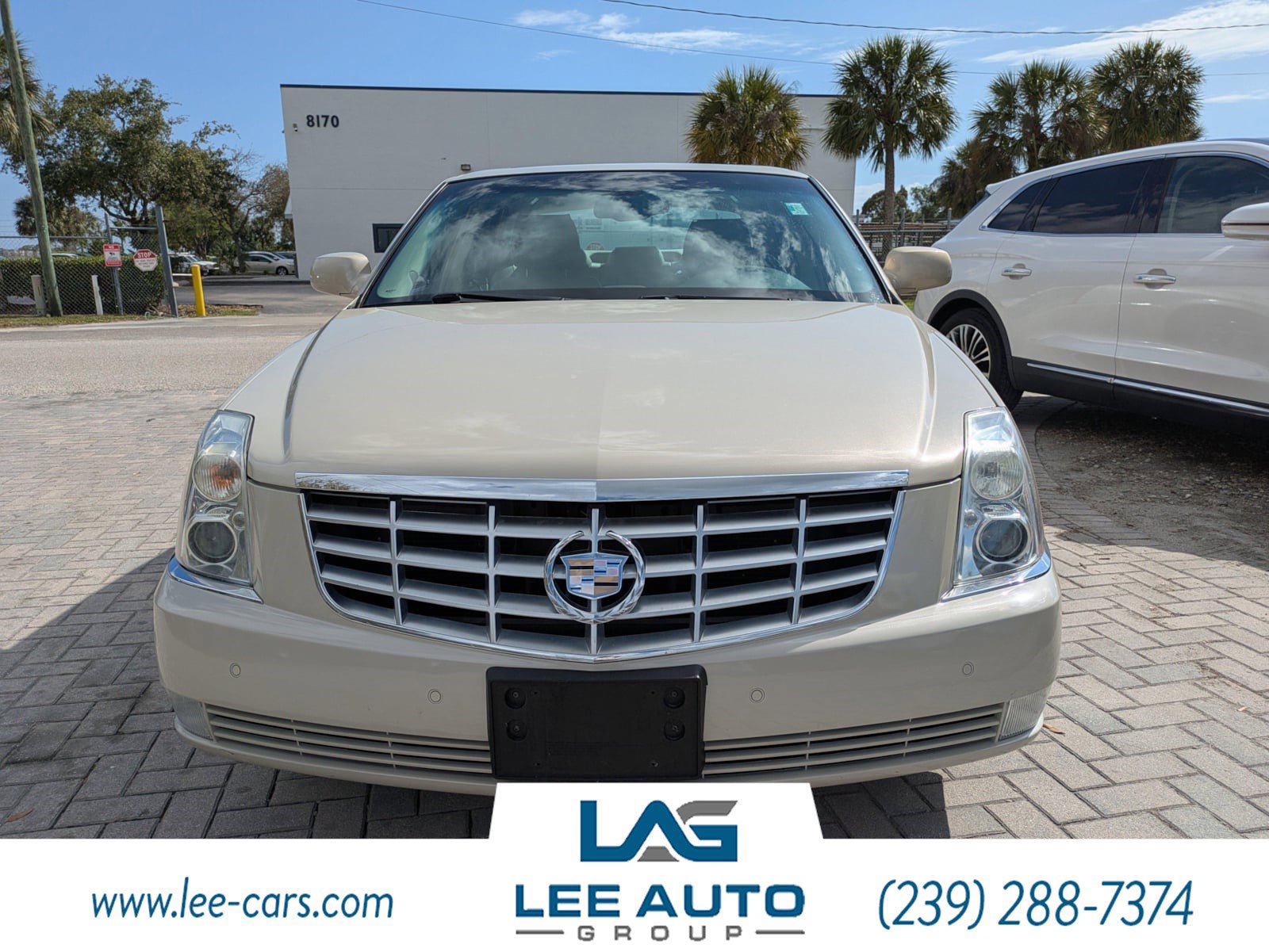 Used 2010 Cadillac DTS Luxury image 7
