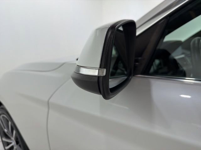 Used 2018 BMW 230i xDrive Convertible image 11
