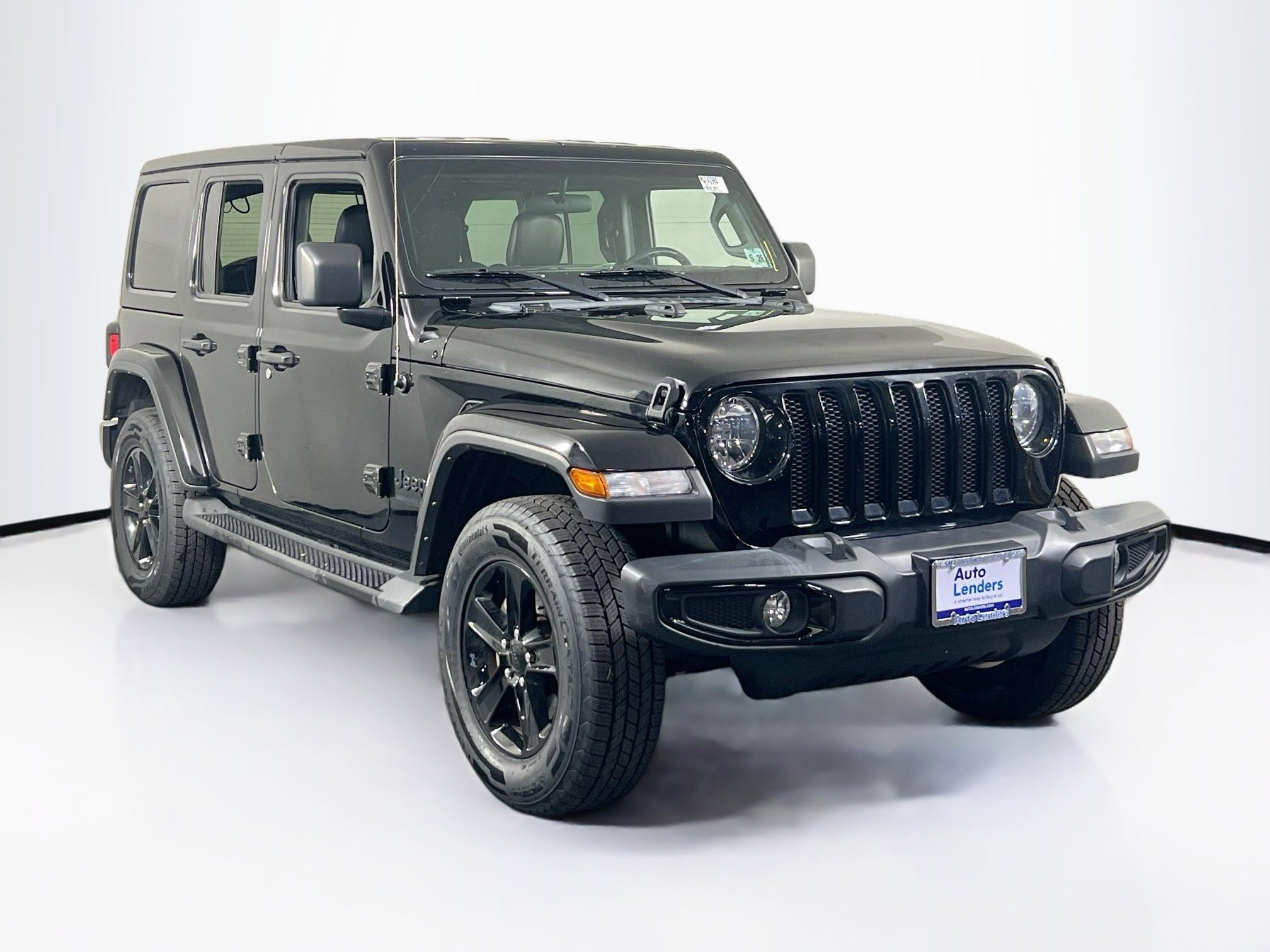 Used 2021 Jeep Wrangler Unlimited Sahara image 3
