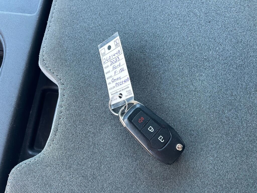 Used 2023 Ford F150 XLT image 4