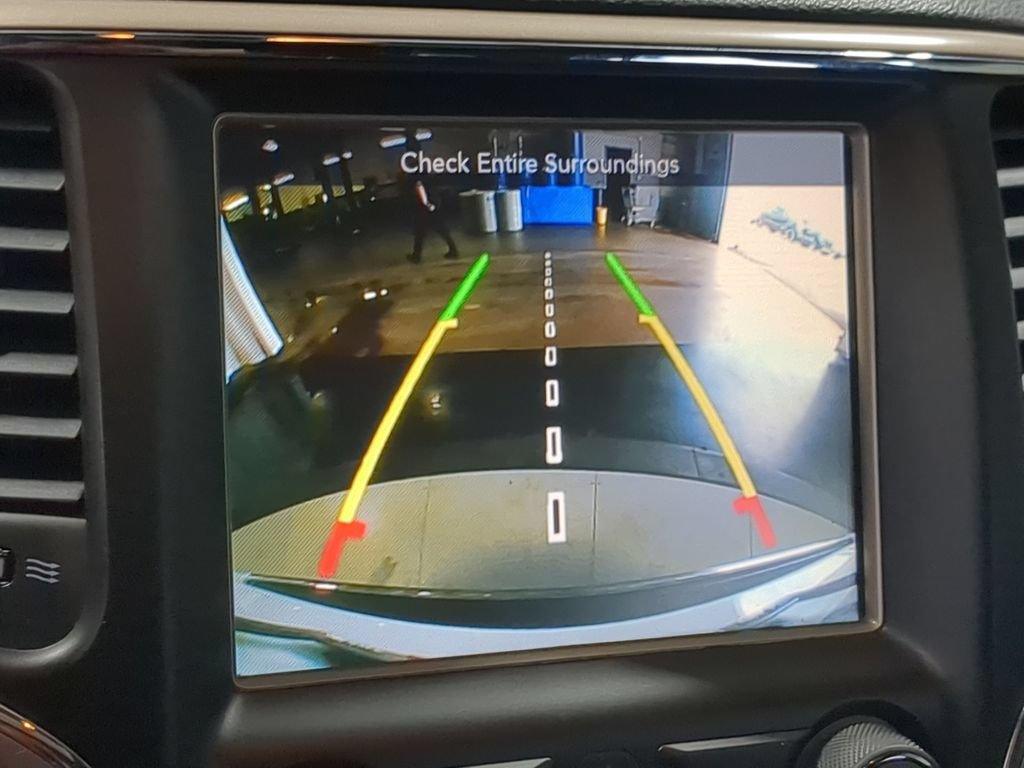 Used 2015 Jeep Grand Cherokee Limited AWD/4WD image 35